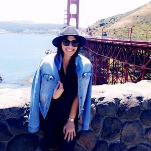 Meet your Posher, Brenda